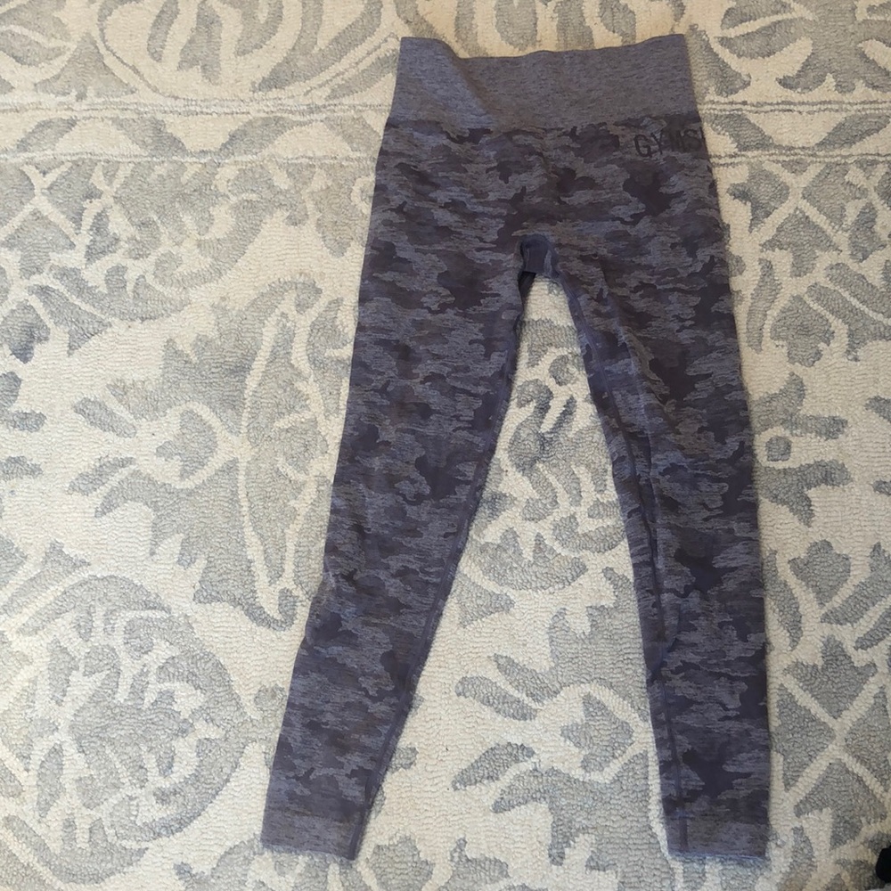 Camo Gumshark leggings